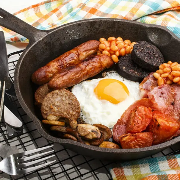 Discover authentic local London with a tasty British breakfast